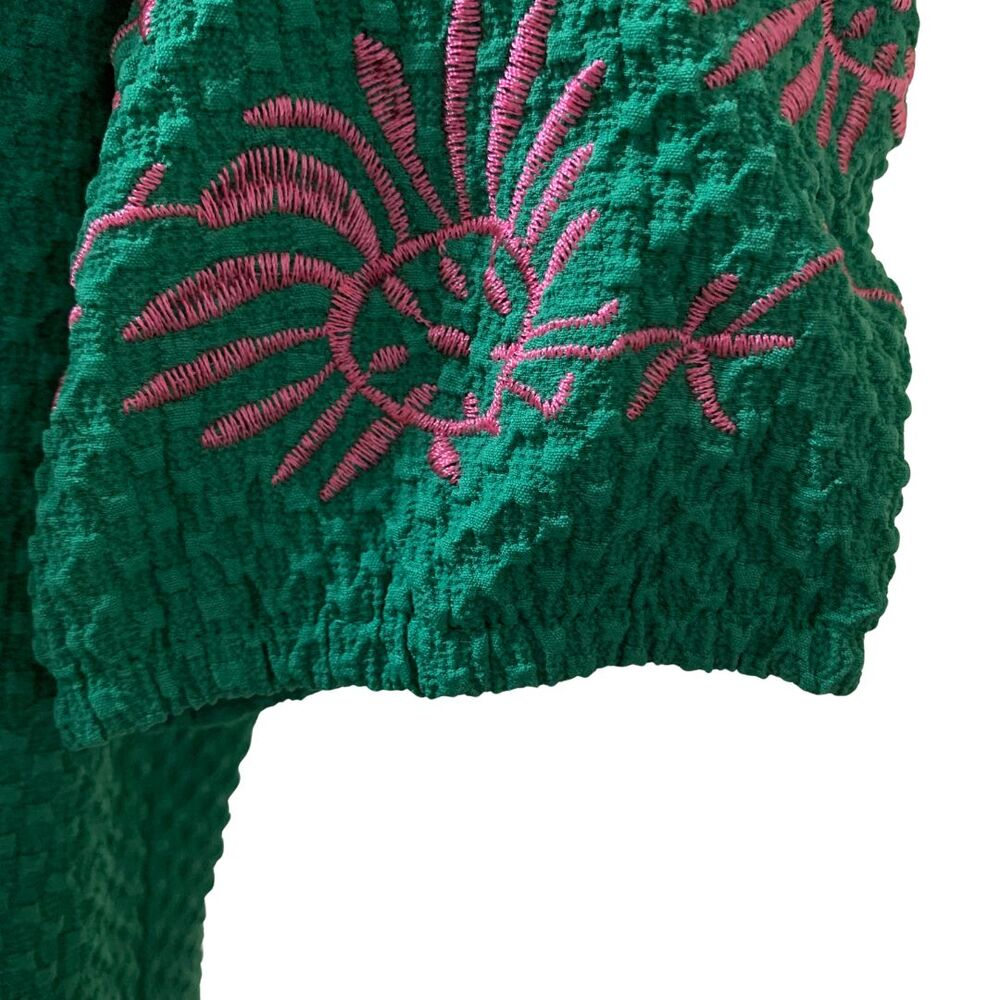 Green Textured Puff Sleeve Pink Embroidered Blouse Women's Short Sleeve Top - Picture 6 of 9